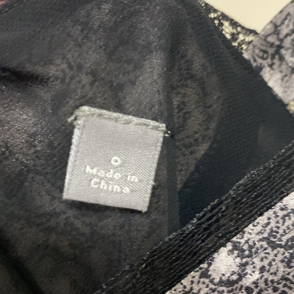 Ann Taylor tank small - Picture 5 of 7